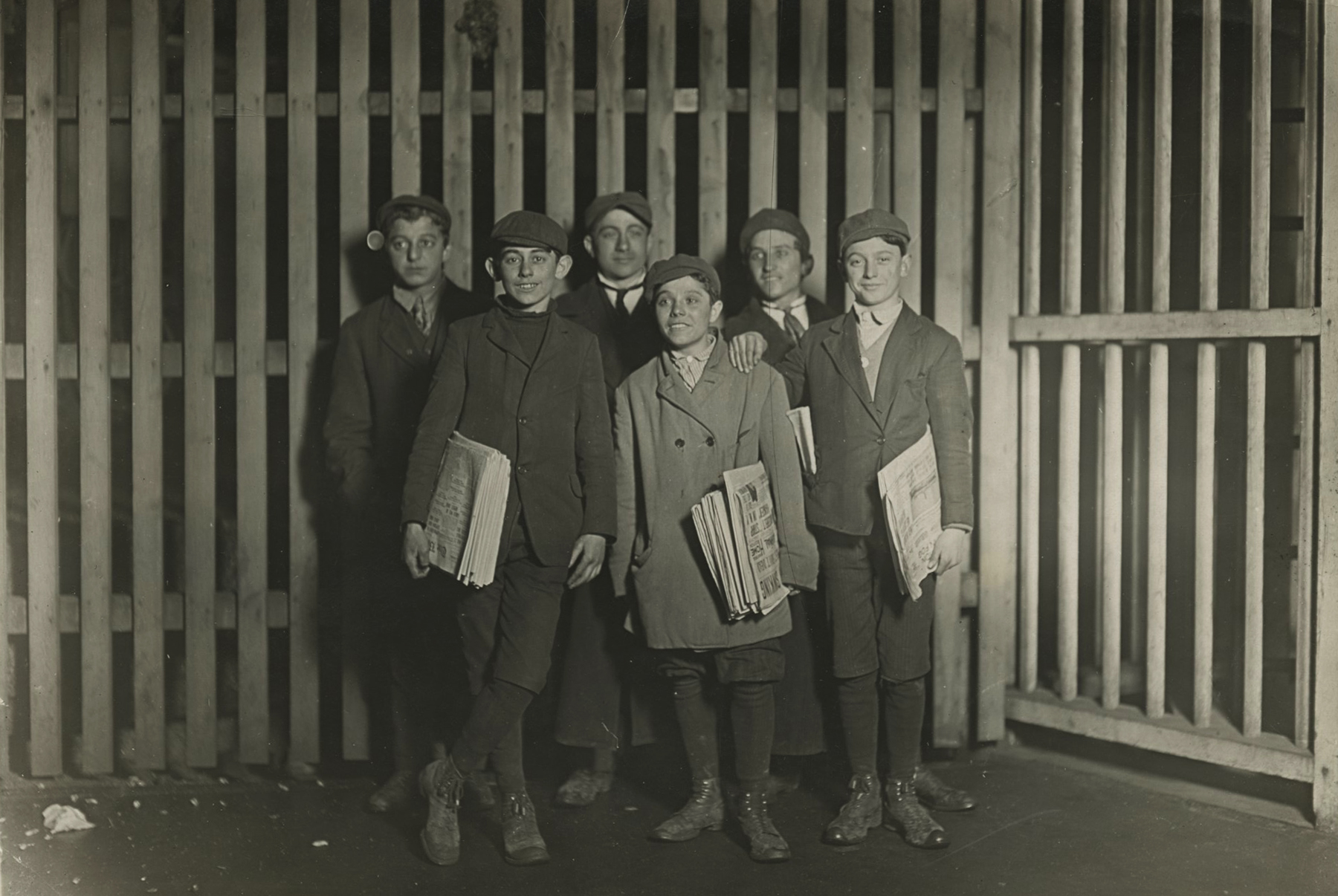 Lewis Hine - Howard Greenberg Gallery - 2017