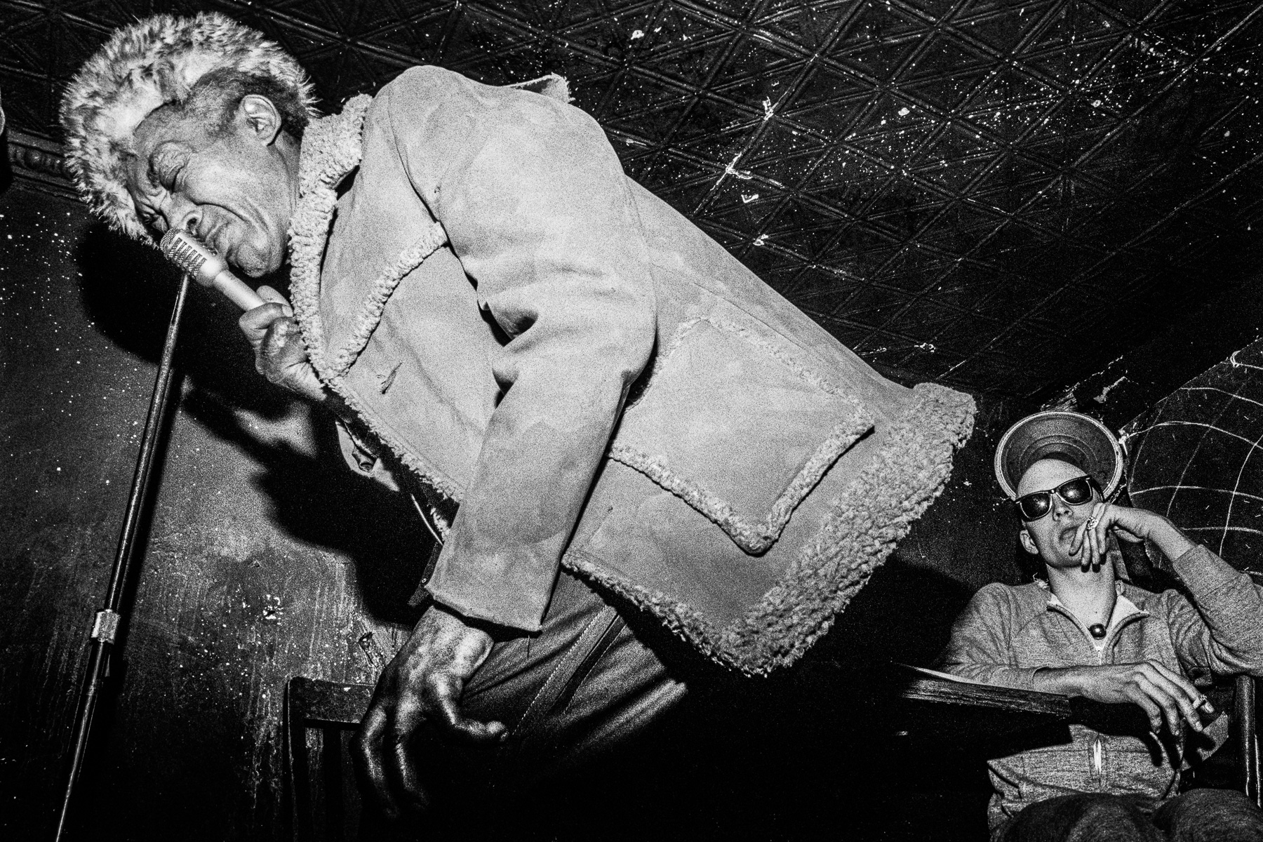 Ken Schles - INVISIBLE CITY / NIGHT WALK 1983-1989 - Howard Greenberg Gallery - 2015