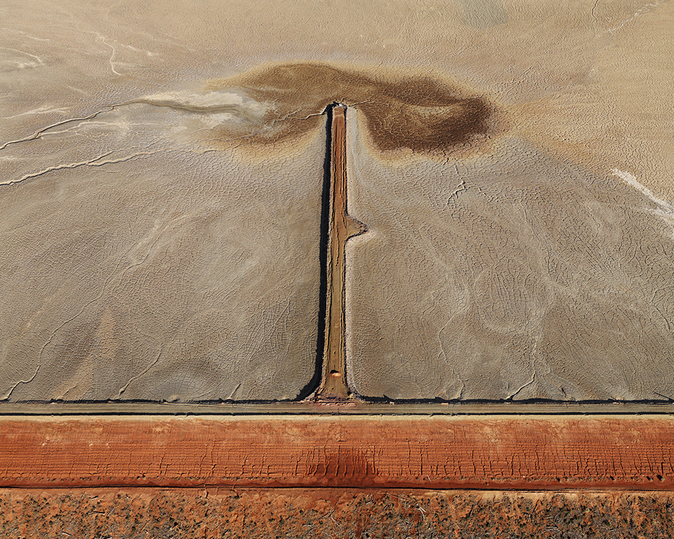 Edward Burtynsky 2011 Howard Greenberg Gallery