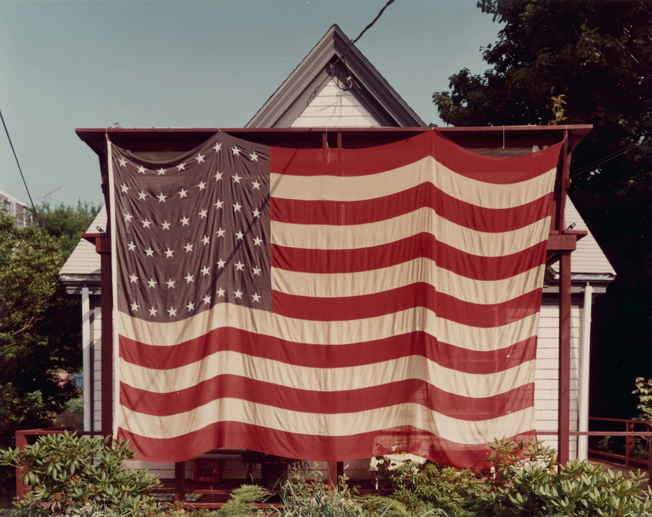 Joel Meyerowitz - 50 Years of Photographs Part II: 1976 - 2012 2012 Howard Greenberg Gallery