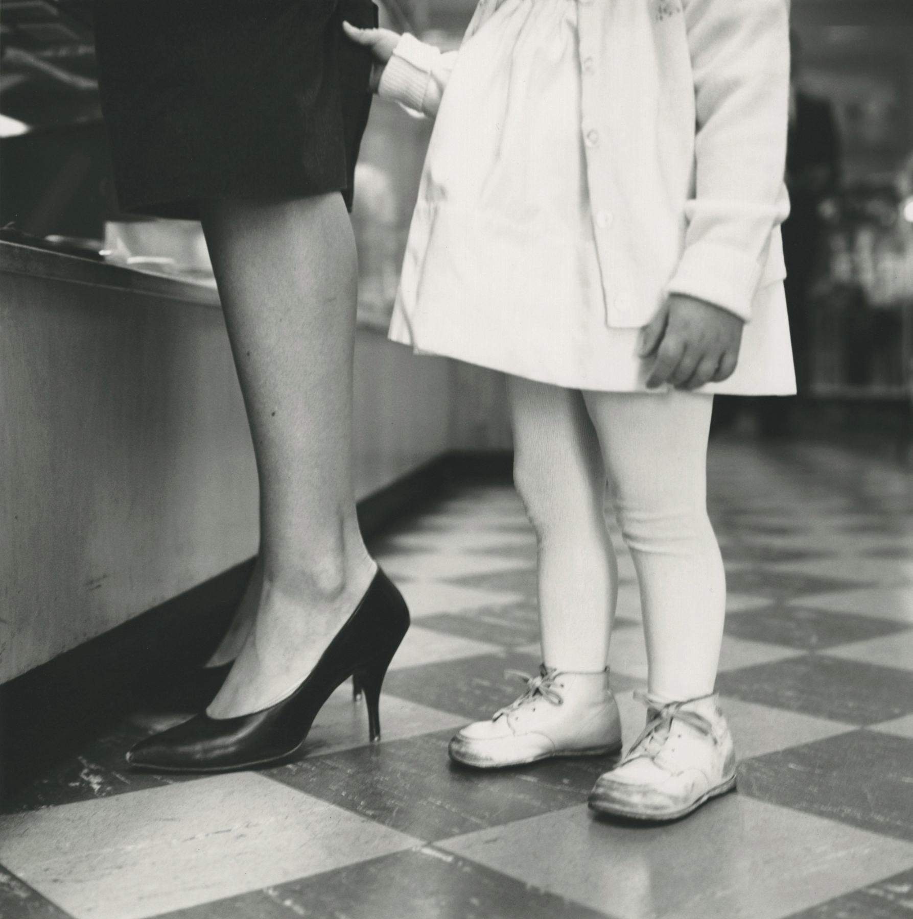 Vivian Maier: Unpublished 2013 2014 howard greenberg gallery