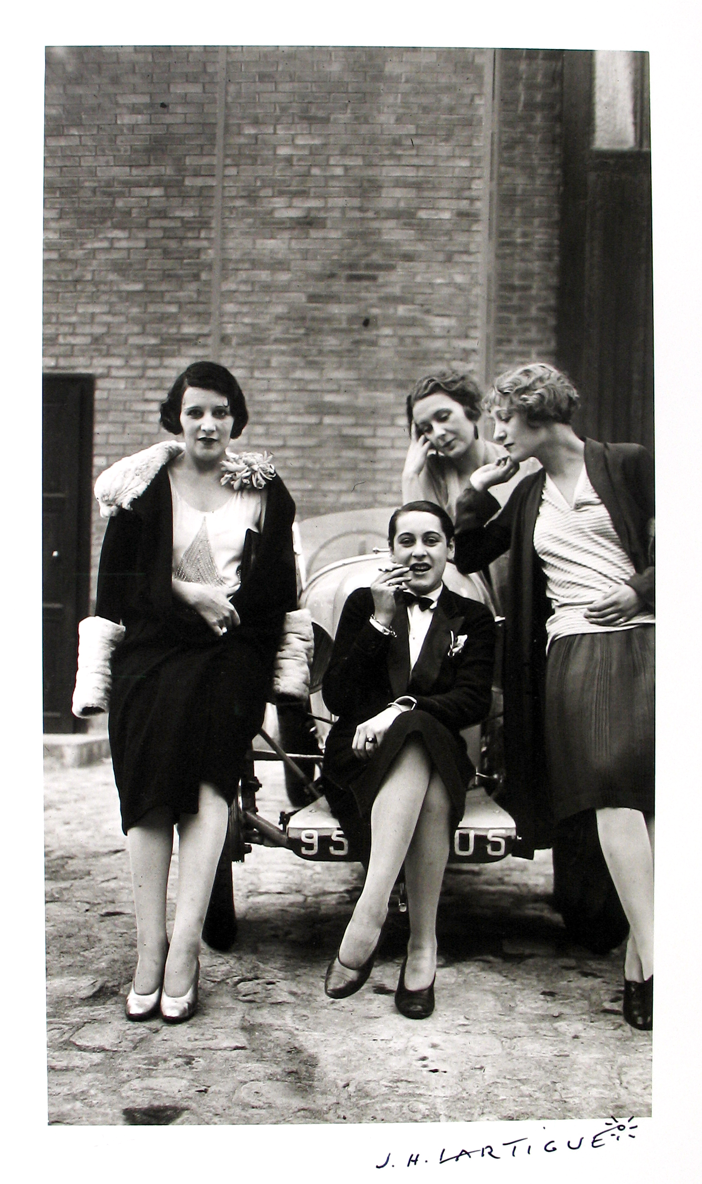 The Heartbeat of Fashion 2010 Howard Greenberg Gallery