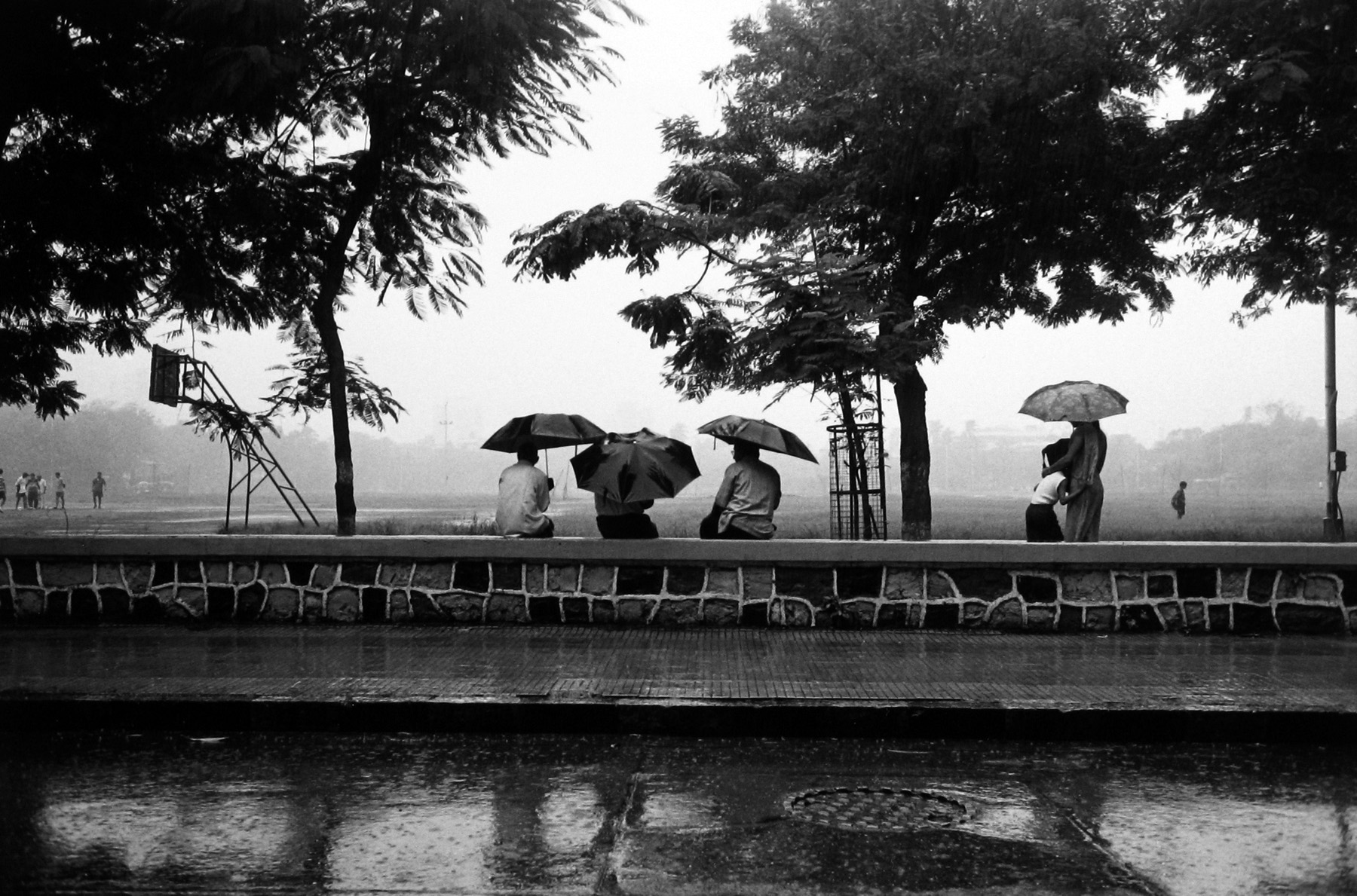 Betsy Karel: Bombay Jadoo 2009 Howard Greenberg Gallery