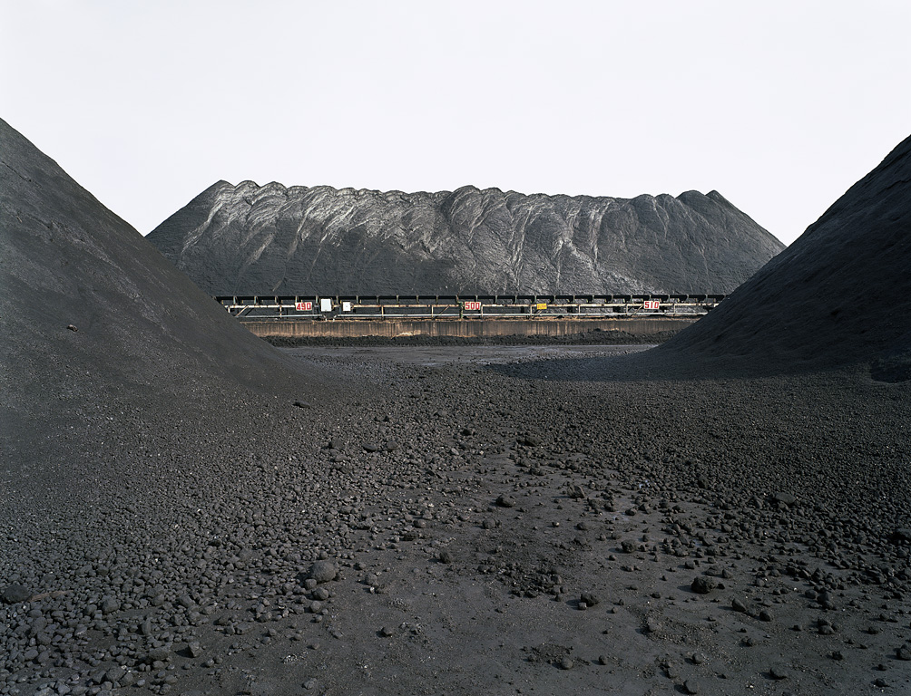 Edward Burtynsky 2011 Howard Greenberg Gallery