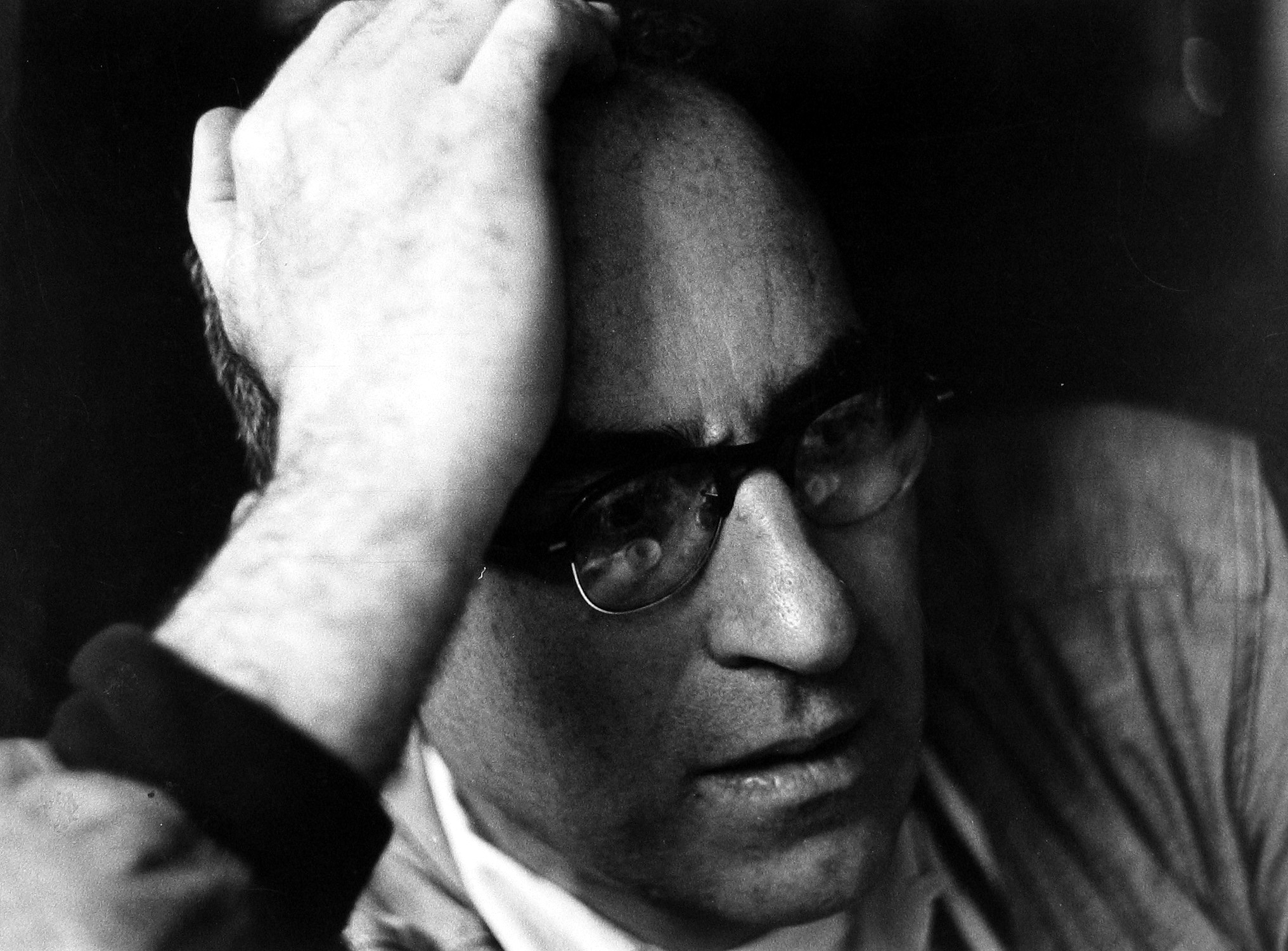 Leon Levinstein: Living in the Edge 2010 Howard Greenberg Gallery