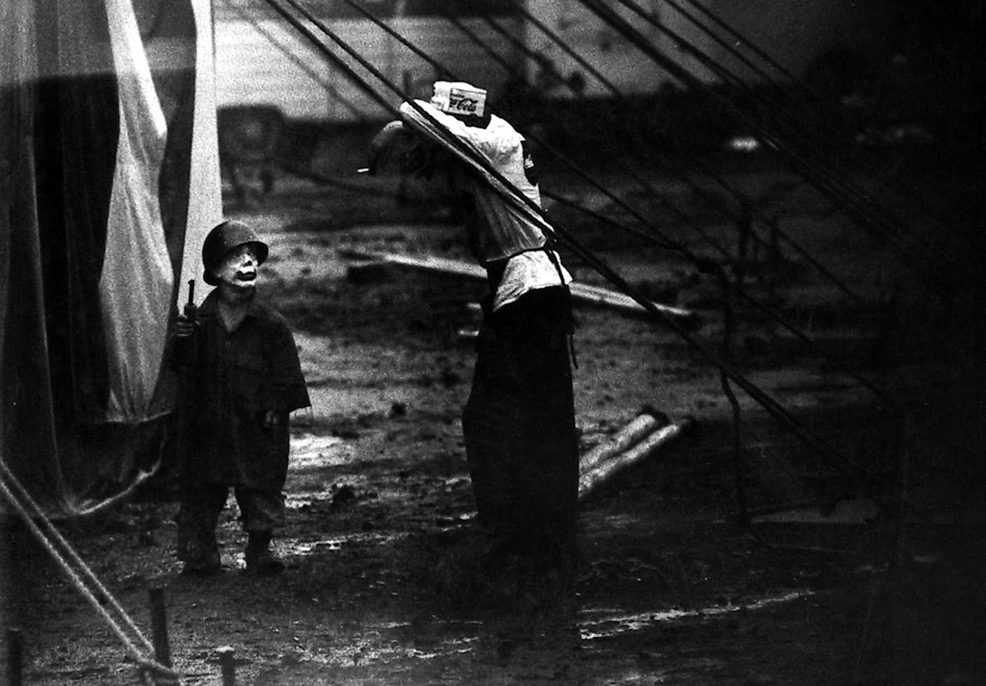 Bruce Davidson Inside/Outside Howard Greenberg Gallery 2003