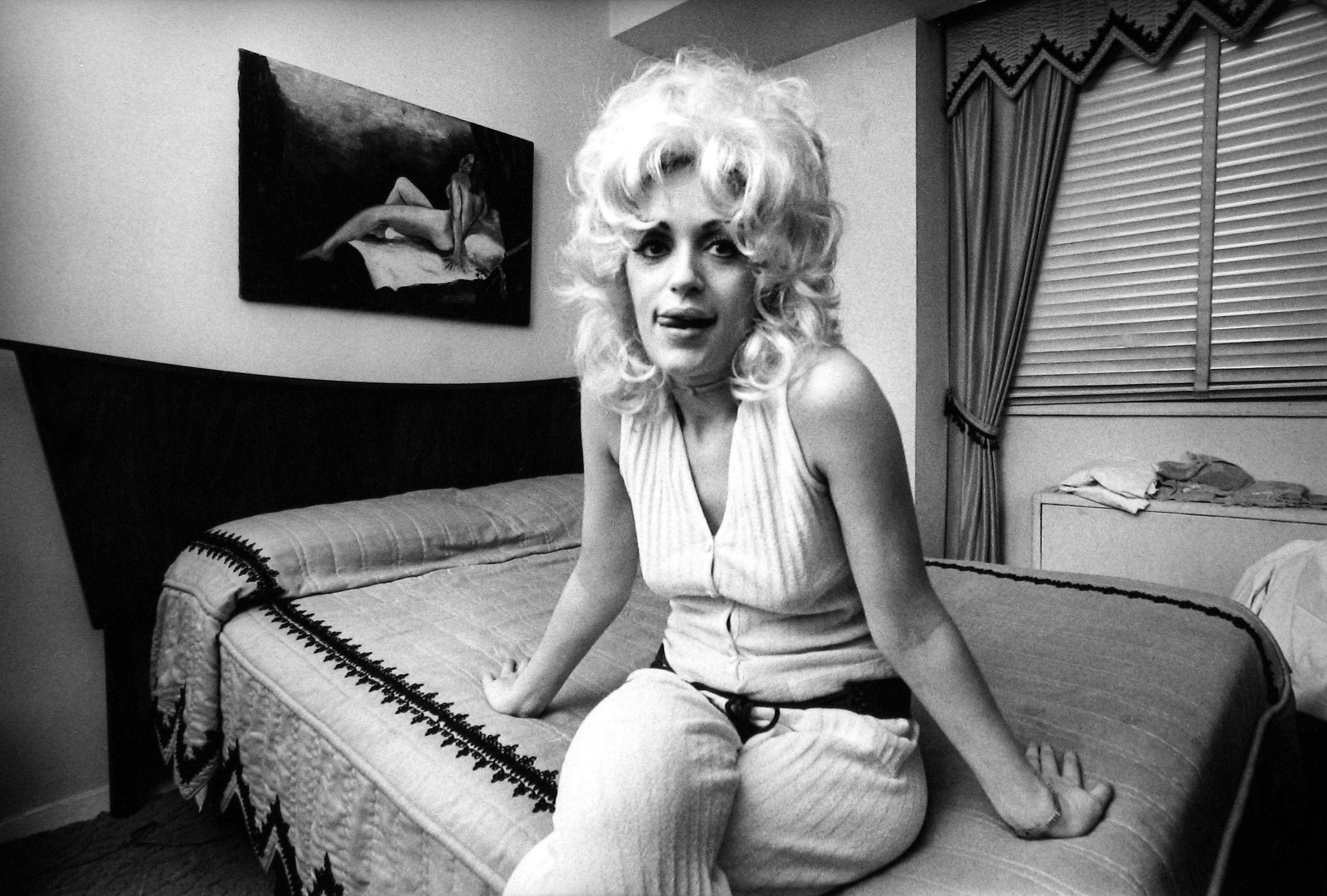 On the Rocks and Over the Edge, Main Gallery